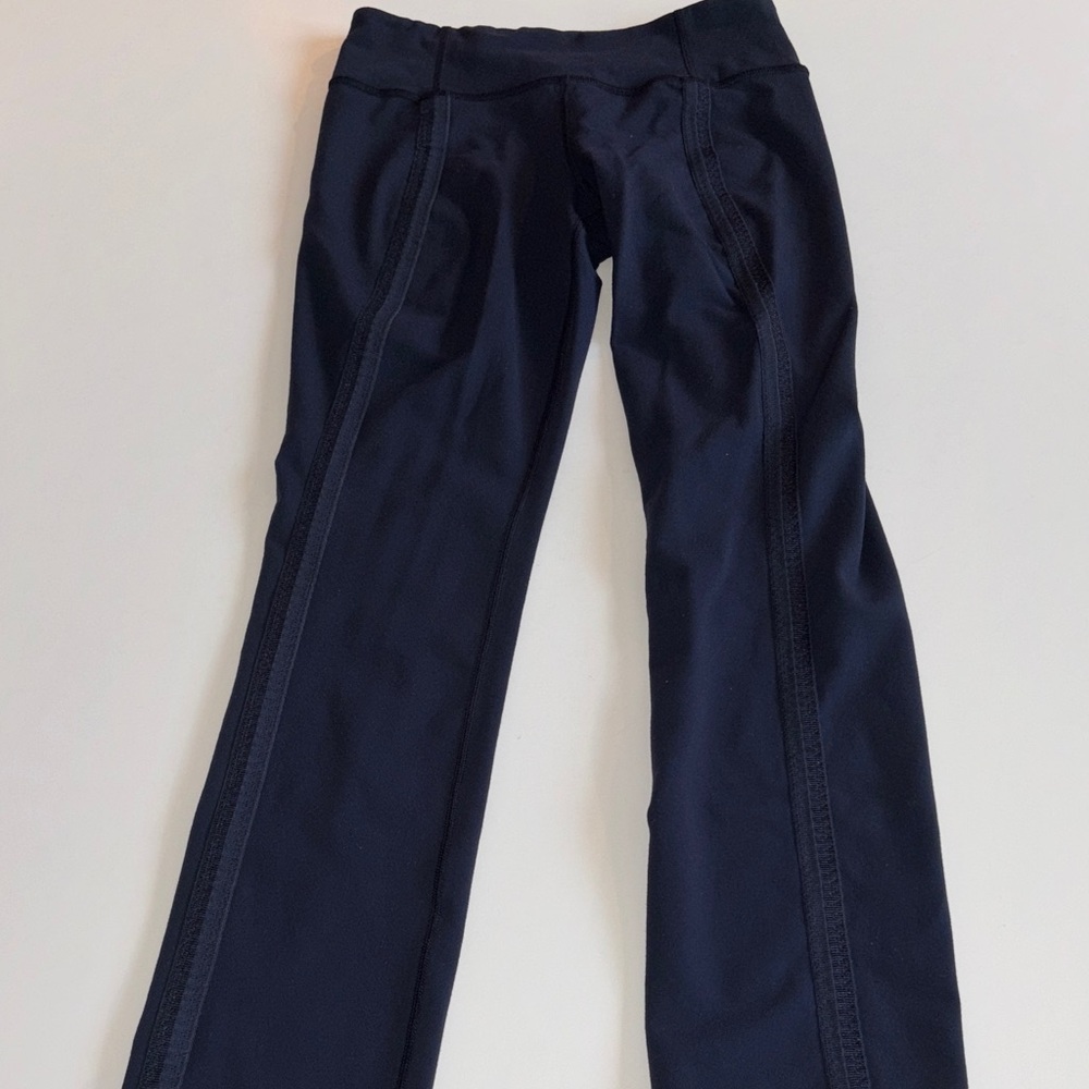 Lululemon Athletica front detail Ribbon navy leggings size 4 Navy Blue Lululemon